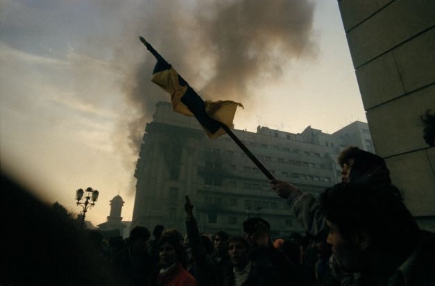 În iarna Revoluţiei Române din 1989, cerul a fost senin; Foto: Photoland/Corbis