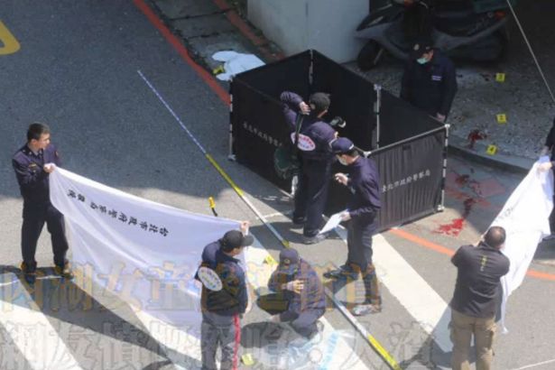 Three-year-old-girl-beheaded-in-random-attack-outside-subway-station-in-Taipei-2