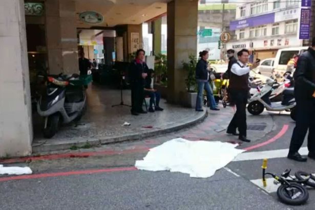 Three-year-old-girl-beheaded-in-random-attack-outside-subway-station-in-Taipei-3